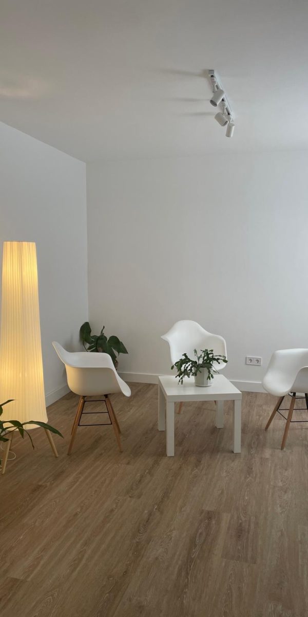 WhatsApp Image 2025-04-02 at 12.39.16 (5)